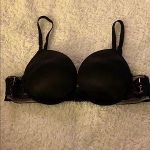 Victoria’s Secret Bombshell. 34A